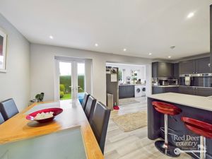 Kitchen/Dining Room- click for photo gallery